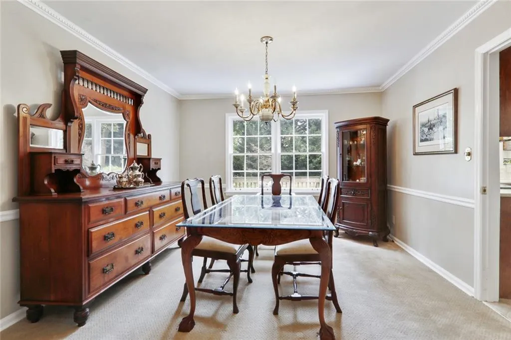 7250 Dunhill Terrace, Atlanta, Georgia 30328, 4 Bedrooms Bedrooms, ,2 BathroomsBathrooms,Residential,Sold,7250 Dunhill Terrace,6565504
