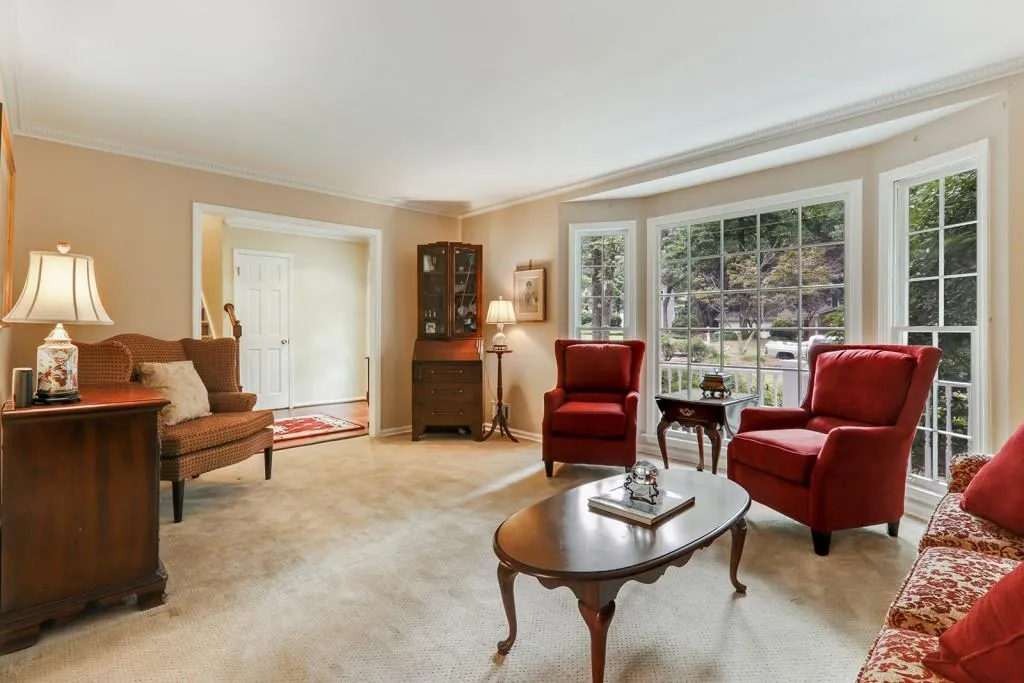 7250 Dunhill Terrace, Atlanta, Georgia 30328, 4 Bedrooms Bedrooms, ,2 BathroomsBathrooms,Residential,Sold,7250 Dunhill Terrace,6565504