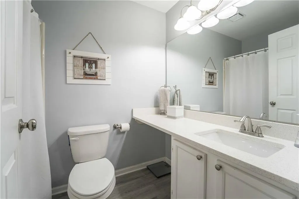 510 Barrington Hills Drive, Sandy Springs, Georgia 30350, 2 Bedrooms Bedrooms, ,2 BathroomsBathrooms,Residential,Sold,510 Barrington Hills Drive,6850488