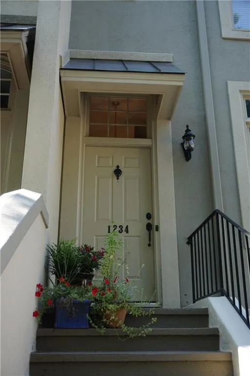 1234 Brookhaven Park Place Ne, Brookhaven, Georgia 30319, 2 Bedrooms Bedrooms, ,2 BathroomsBathrooms,Residential,Sold,1234 Brookhaven Park Place Ne,6049785