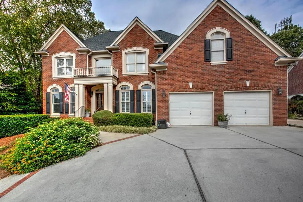 5747 Whitehall Walk, Sandy Springs, Georgia 30338, 4 Bedrooms Bedrooms, ,4 BathroomsBathrooms,Residential,Sold,5747 Whitehall Walk,6104954