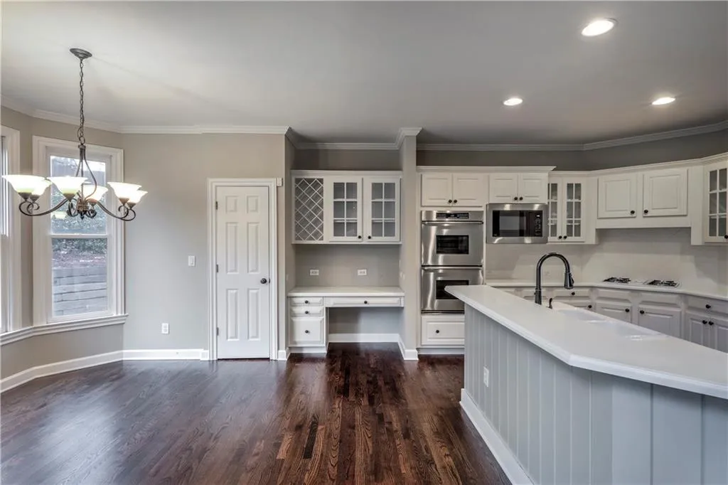 5747 Whitehall Walk, Sandy Springs, Georgia 30338, 4 Bedrooms Bedrooms, ,4 BathroomsBathrooms,Residential,Sold,5747 Whitehall Walk,6104954