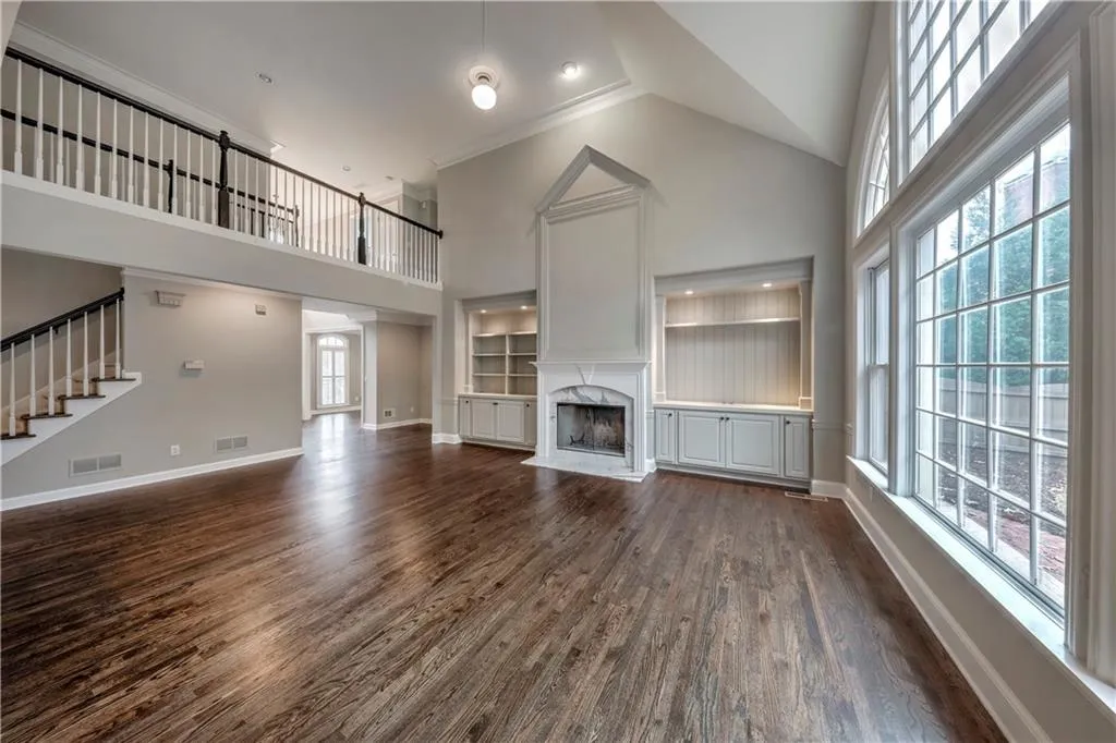 5747 Whitehall Walk, Sandy Springs, Georgia 30338, 4 Bedrooms Bedrooms, ,4 BathroomsBathrooms,Residential,Sold,5747 Whitehall Walk,6104954