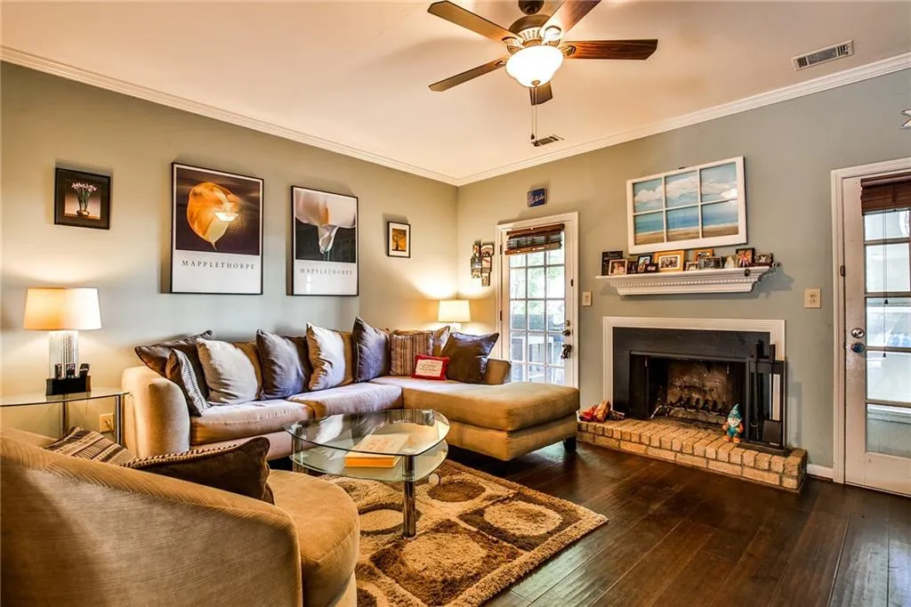 5050 Chemin De Vie Unit A, Atlanta, Georgia 30342, 2 Bedrooms Bedrooms, ,2 BathroomsBathrooms,Residential,Sold,5050 Chemin De Vie Unit A,6591032