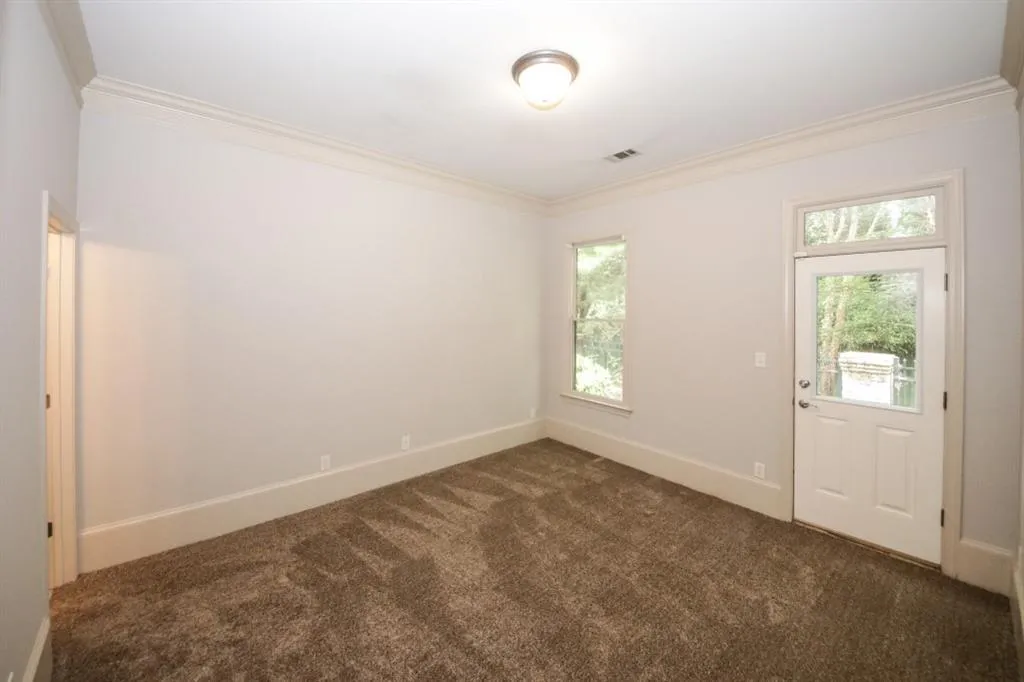 819 Stratford Court, Sandy Springs, Georgia 30350, 5 Bedrooms Bedrooms, ,4 BathroomsBathrooms,Residential,Sold,819 Stratford Court,6576246
