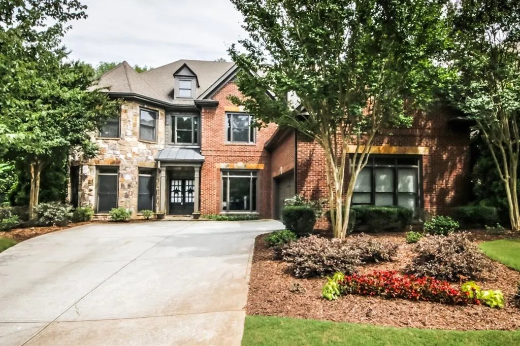 819 Stratford Court, Sandy Springs, Georgia 30350, 5 Bedrooms Bedrooms, ,4 BathroomsBathrooms,Residential,Sold,819 Stratford Court,6576246