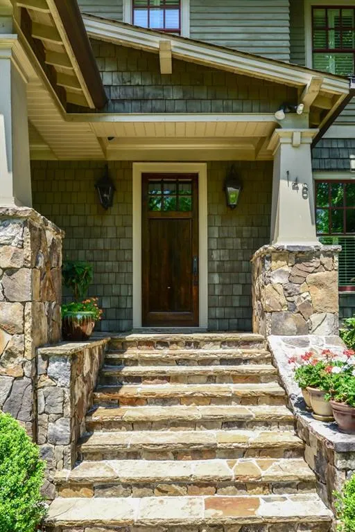 148 Springdale Drive Ne, Atlanta, Georgia 30305, 5 Bedrooms Bedrooms, ,4 BathroomsBathrooms,Residential,Sold,148 Springdale Drive Ne,5846737
