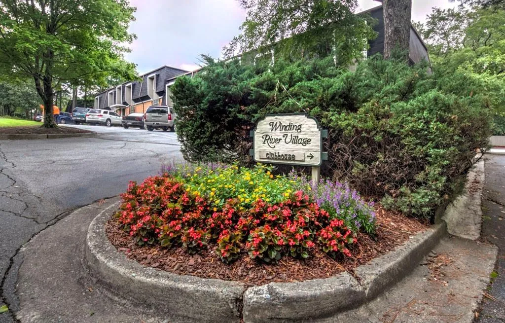 360 Winding River Drive Unit L, Atlanta, Georgia 30350, 3 Bedrooms Bedrooms, ,2 BathroomsBathrooms,Residential,Sold,360 Winding River Drive Unit L,6519985