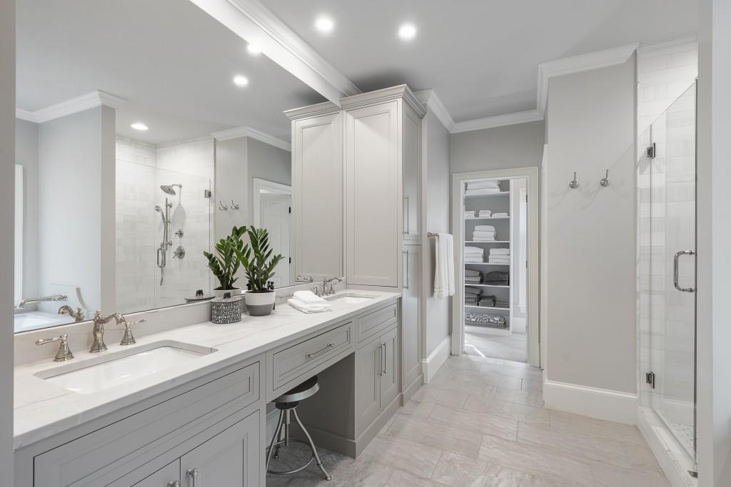 130 Devereux Court, Atlanta, Georgia 30327, 5 Bedrooms Bedrooms, ,4 BathroomsBathrooms,Residential,Sold,130 Devereux Court,7288875