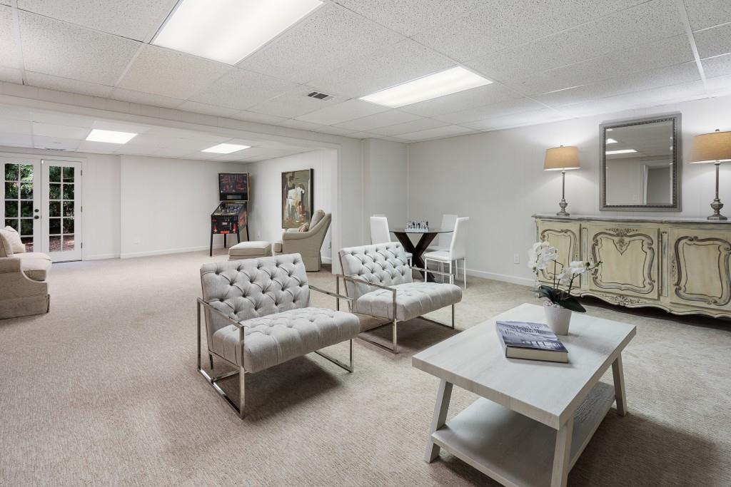 130 Devereux Court, Atlanta, Georgia 30327, 5 Bedrooms Bedrooms, ,4 BathroomsBathrooms,Residential,Sold,130 Devereux Court,7288875