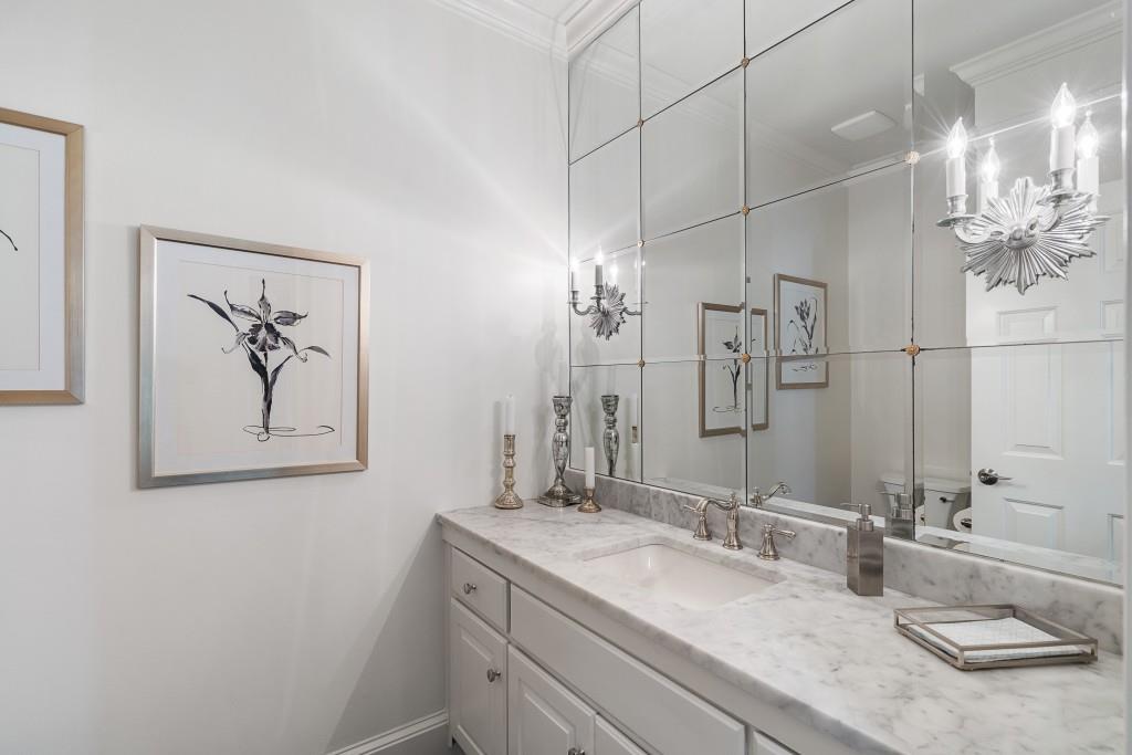 130 Devereux Court, Atlanta, Georgia 30327, 5 Bedrooms Bedrooms, ,4 BathroomsBathrooms,Residential,Sold,130 Devereux Court,7288875