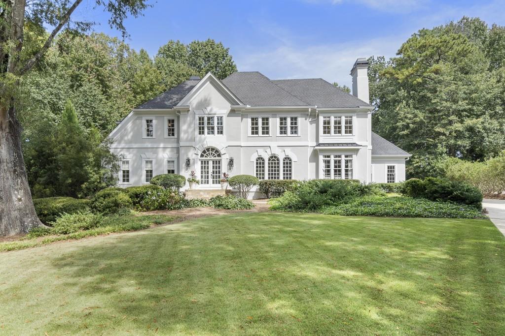 130 Devereux Court, Atlanta, Georgia 30327, 5 Bedrooms Bedrooms, ,4 BathroomsBathrooms,Residential,Sold,130 Devereux Court,7288875