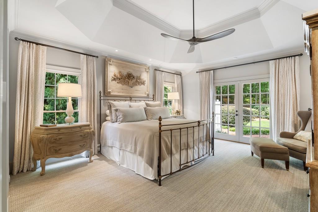 130 Devereux Court, Atlanta, Georgia 30327, 5 Bedrooms Bedrooms, ,4 BathroomsBathrooms,Residential,Sold,130 Devereux Court,7288875