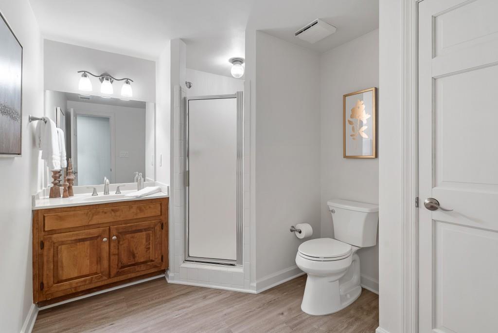 130 Devereux Court, Atlanta, Georgia 30327, 5 Bedrooms Bedrooms, ,4 BathroomsBathrooms,Residential,Sold,130 Devereux Court,7288875