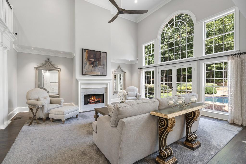 130 Devereux Court, Atlanta, Georgia 30327, 5 Bedrooms Bedrooms, ,4 BathroomsBathrooms,Residential,Sold,130 Devereux Court,7288875