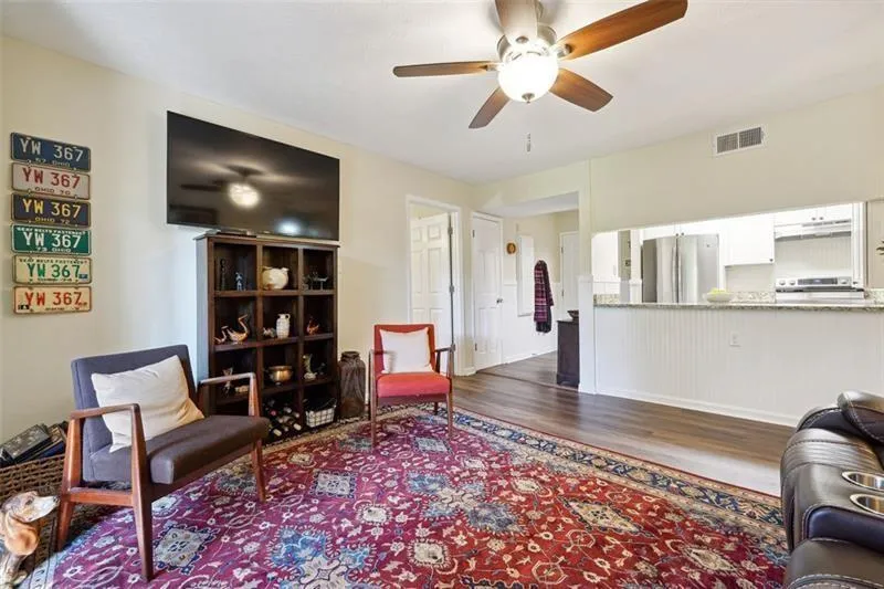 475 Mount Vernon Highway Ne Unit A208, Sandy Springs, Georgia 30328, 2 Bedrooms Bedrooms, ,2 BathroomsBathrooms,Residential,Sold,475 Mount Vernon Highway Ne Unit A208,7494822