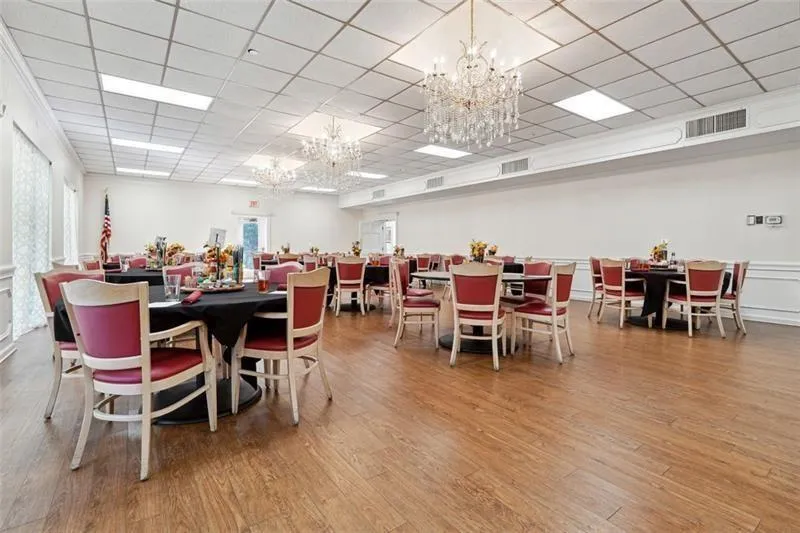 475 Mount Vernon Highway Ne Unit A208, Sandy Springs, Georgia 30328, 2 Bedrooms Bedrooms, ,2 BathroomsBathrooms,Residential,Sold,475 Mount Vernon Highway Ne Unit A208,7494822