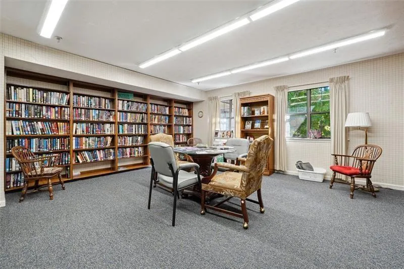 475 Mount Vernon Highway Ne Unit A208, Sandy Springs, Georgia 30328, 2 Bedrooms Bedrooms, ,2 BathroomsBathrooms,Residential,Sold,475 Mount Vernon Highway Ne Unit A208,7494822