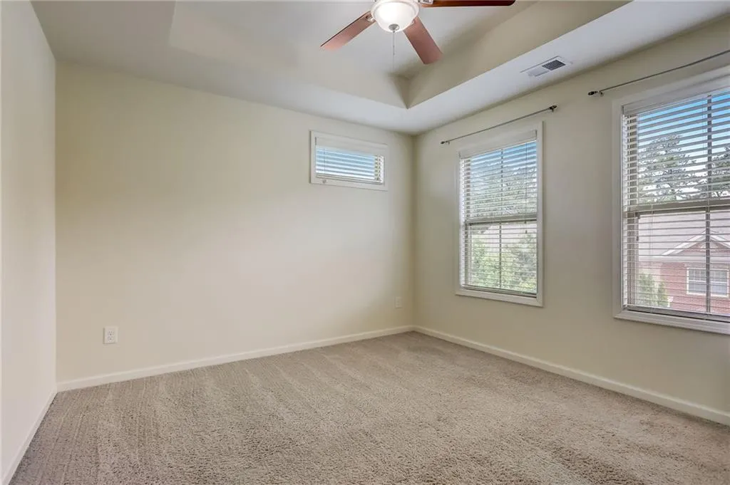 7395 Glisten Avenue, Sandy Springs, Georgia 30328, 3 Bedrooms Bedrooms, ,3 BathroomsBathrooms,Residential,Sold,7395 Glisten Avenue,7244691