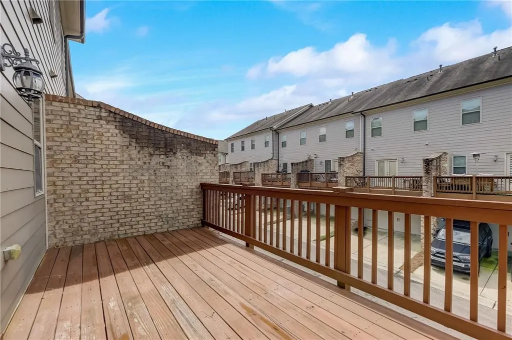 7395 Glisten Avenue, Sandy Springs, Georgia 30328, 3 Bedrooms Bedrooms, ,3 BathroomsBathrooms,Residential,Sold,7395 Glisten Avenue,7244691