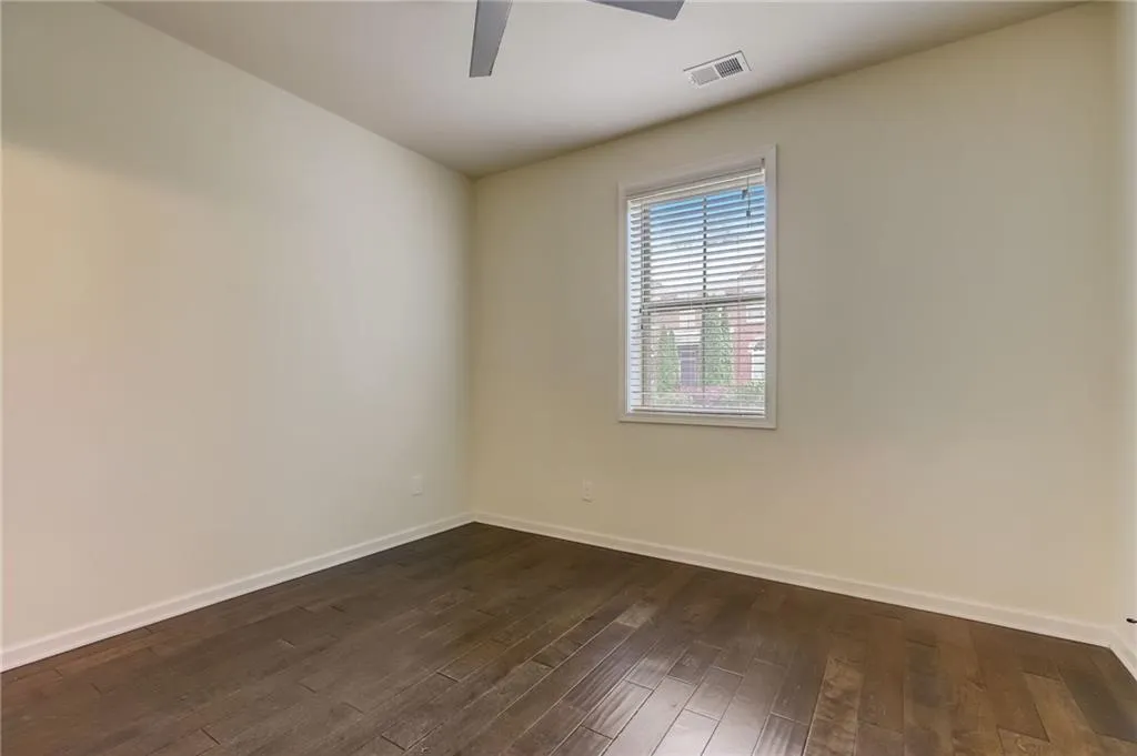 7395 Glisten Avenue, Sandy Springs, Georgia 30328, 3 Bedrooms Bedrooms, ,3 BathroomsBathrooms,Residential,Sold,7395 Glisten Avenue,7244691