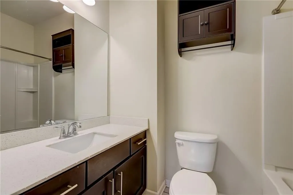 7395 Glisten Avenue, Sandy Springs, Georgia 30328, 3 Bedrooms Bedrooms, ,3 BathroomsBathrooms,Residential,Sold,7395 Glisten Avenue,7244691