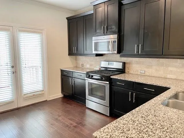 7395 Glisten Avenue, Sandy Springs, Georgia 30328, 3 Bedrooms Bedrooms, ,3 BathroomsBathrooms,Residential,Sold,7395 Glisten Avenue,7244691