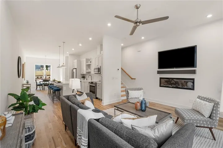 1237 Memorial Drive Se Unit 403, Atlanta, Georgia 30316