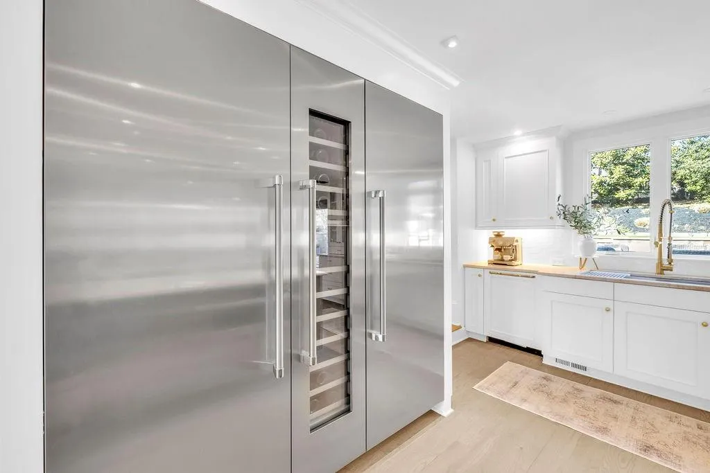 Built-In Refrigerator/Freezer with Wine Fridge