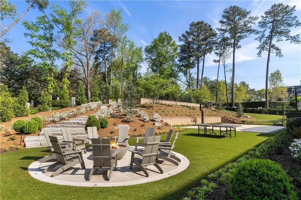 1165 W Garmon Road, Atlanta, Georgia 30327, 6 Bedrooms Bedrooms, ,7 BathroomsBathrooms,Residential,For Sale,1165 W Garmon Road,7741095