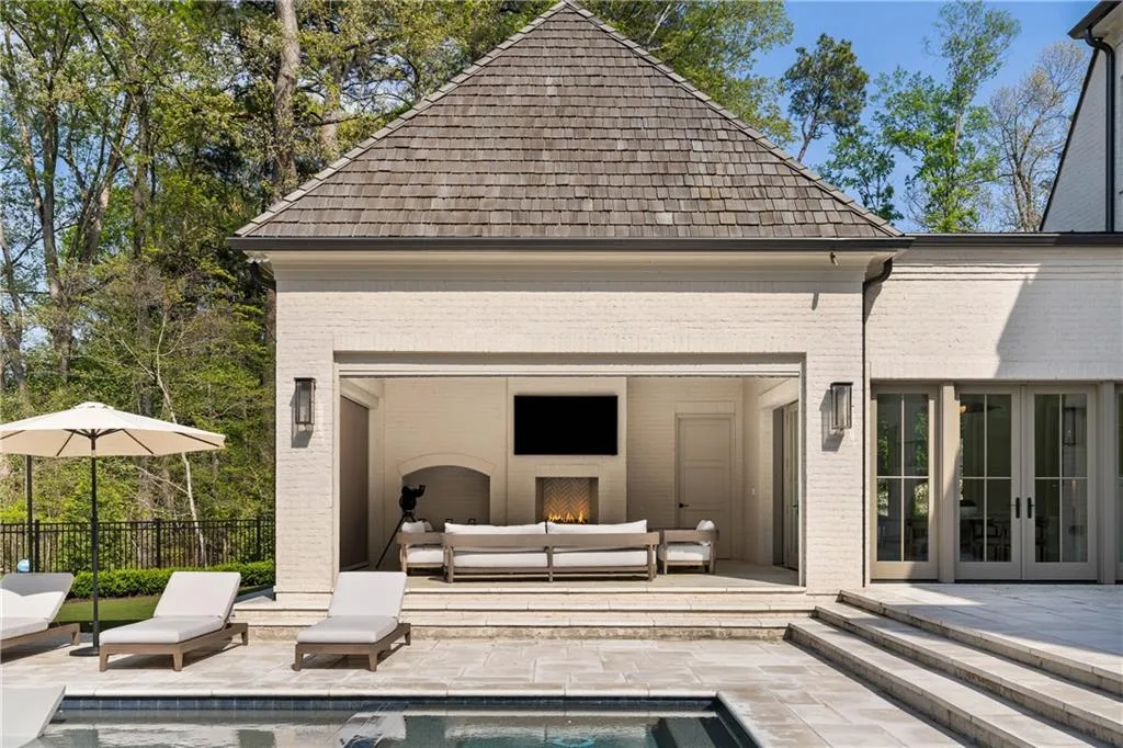 1165 W Garmon Road, Atlanta, Georgia 30327, 6 Bedrooms Bedrooms, ,7 BathroomsBathrooms,Residential,For Sale,1165 W Garmon Road,7741095