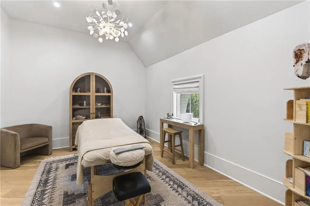 1165 W Garmon Road, Atlanta, Georgia 30327, 6 Bedrooms Bedrooms, ,7 BathroomsBathrooms,Residential,For Sale,1165 W Garmon Road,7741095