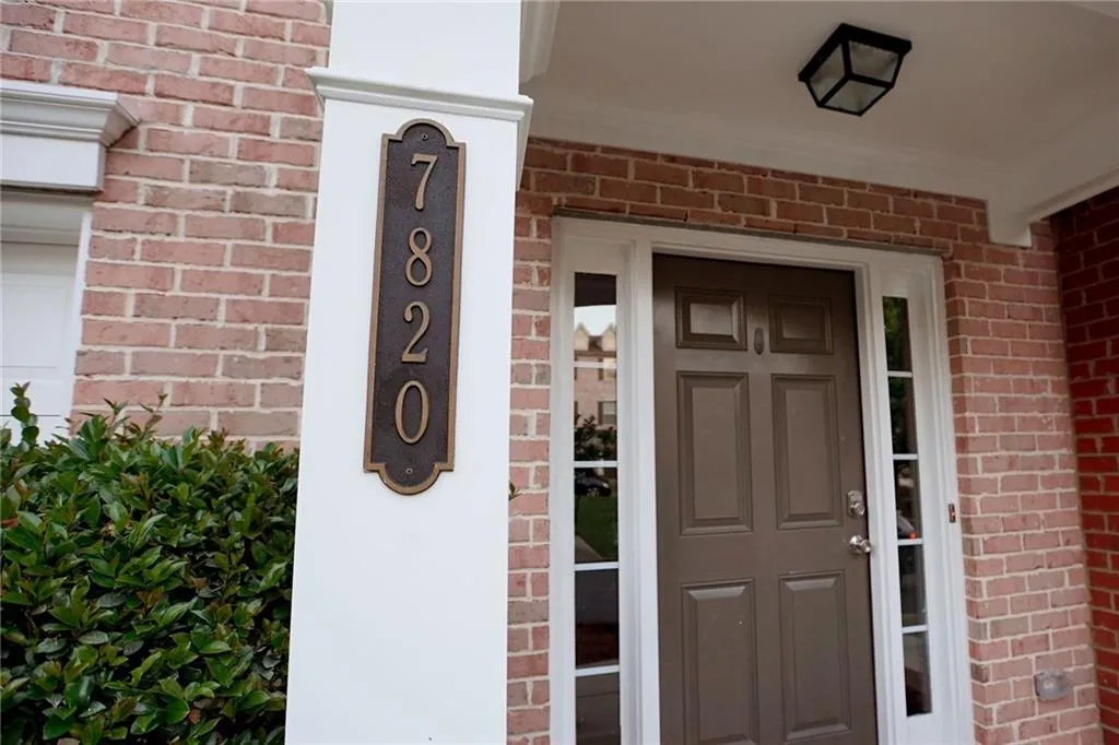 7820 Kiverton Place, Sandy Springs, Georgia 30350, 4 Bedrooms Bedrooms, ,3 BathroomsBathrooms,Residential,Sold,7820 Kiverton Place,6547055
