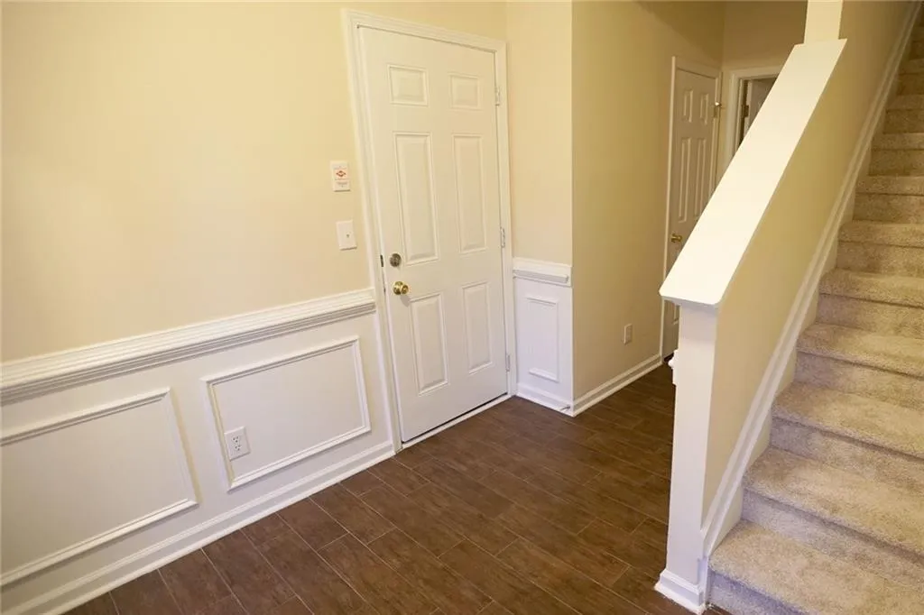 7820 Kiverton Place, Sandy Springs, Georgia 30350, 4 Bedrooms Bedrooms, ,3 BathroomsBathrooms,Residential,Sold,7820 Kiverton Place,6547055