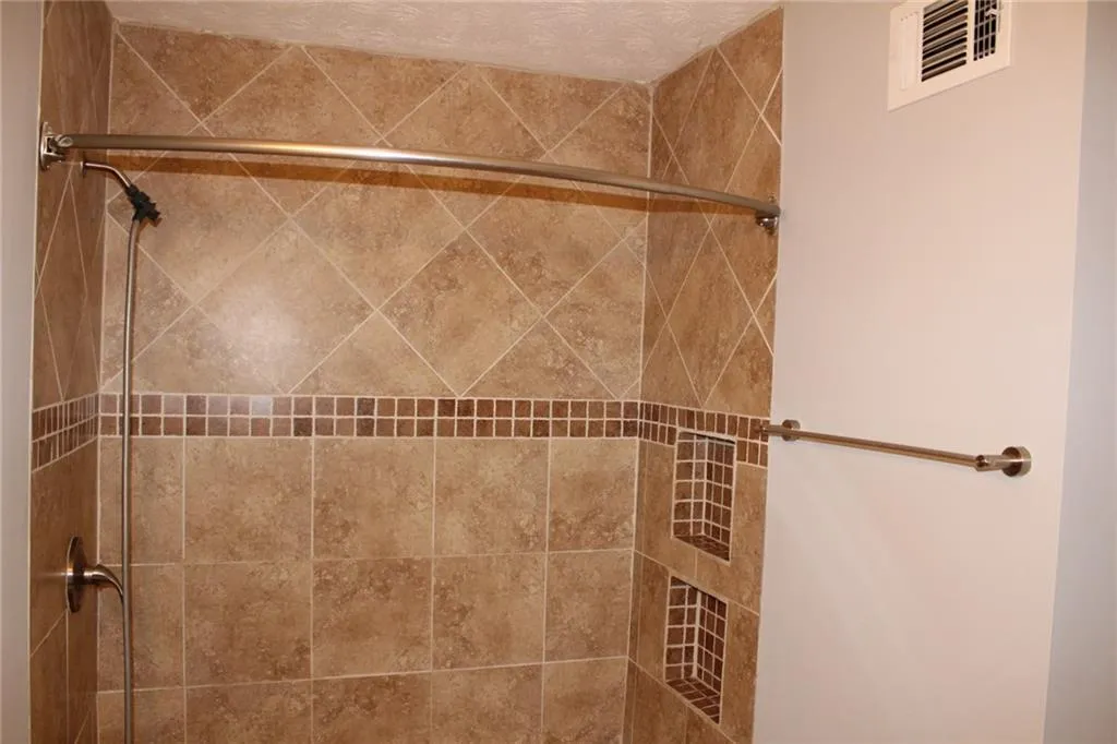 290 Winding River Drive Unit J, Atlanta, Georgia 30350, 2 Bedrooms Bedrooms, ,2 BathroomsBathrooms,Residential,Sold,290 Winding River Drive Unit J,5732864