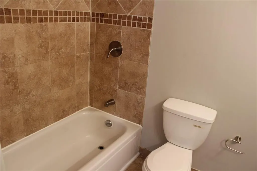 290 Winding River Drive Unit J, Atlanta, Georgia 30350, 2 Bedrooms Bedrooms, ,2 BathroomsBathrooms,Residential,Sold,290 Winding River Drive Unit J,5732864