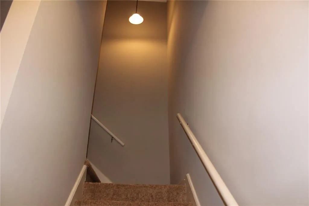 290 Winding River Drive Unit J, Atlanta, Georgia 30350, 2 Bedrooms Bedrooms, ,2 BathroomsBathrooms,Residential,Sold,290 Winding River Drive Unit J,5732864