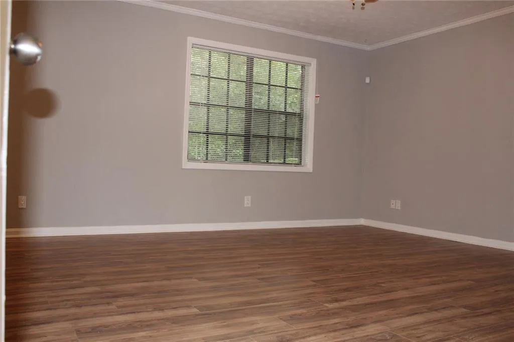 290 Winding River Drive Unit J, Atlanta, Georgia 30350, 2 Bedrooms Bedrooms, ,2 BathroomsBathrooms,Residential,Sold,290 Winding River Drive Unit J,5732864