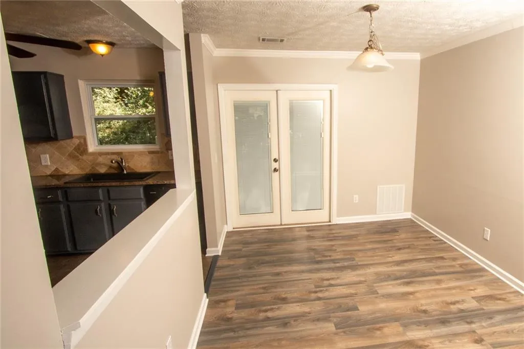 1603 Queen Anne Court, Sandy Springs, Georgia 30350, 2 Bedrooms Bedrooms, ,2 BathroomsBathrooms,Residential,Sold,1603 Queen Anne Court,7112964
