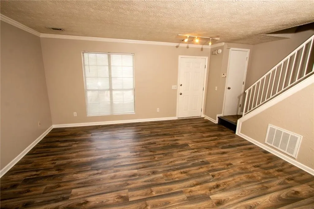 1603 Queen Anne Court, Sandy Springs, Georgia 30350, 2 Bedrooms Bedrooms, ,2 BathroomsBathrooms,Residential,Sold,1603 Queen Anne Court,7112964