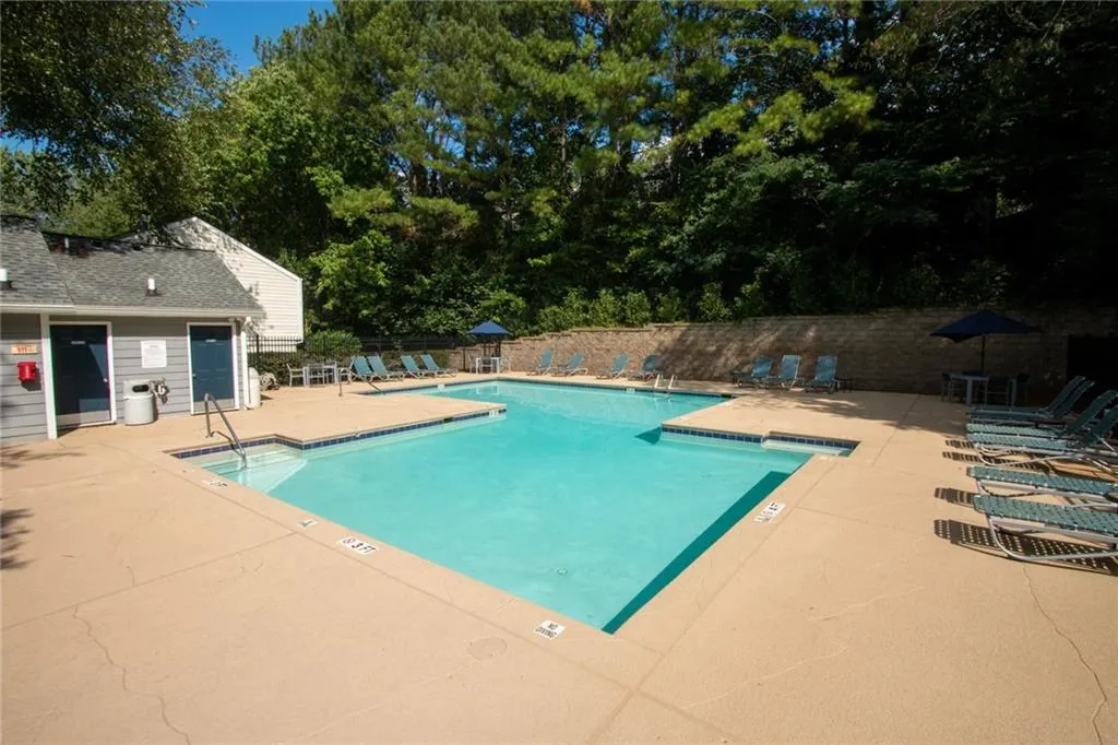 1603 Queen Anne Court, Sandy Springs, Georgia 30350, 2 Bedrooms Bedrooms, ,2 BathroomsBathrooms,Residential,Sold,1603 Queen Anne Court,7112964