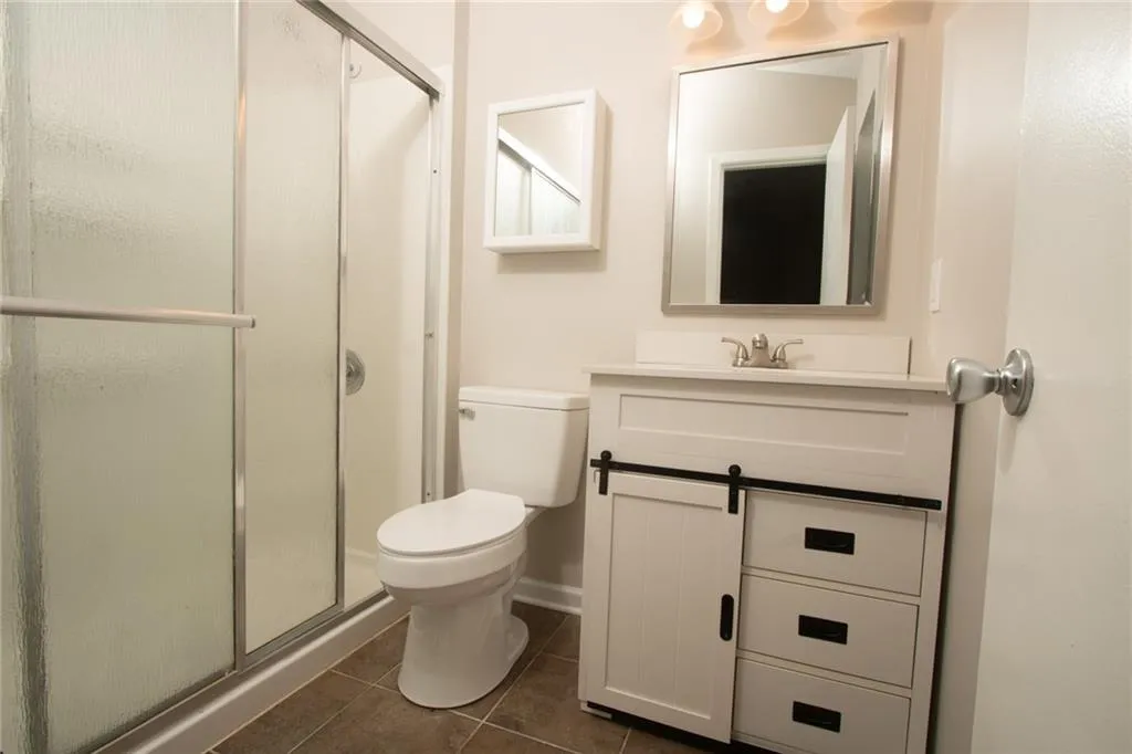 1603 Queen Anne Court, Sandy Springs, Georgia 30350, 2 Bedrooms Bedrooms, ,2 BathroomsBathrooms,Residential,Sold,1603 Queen Anne Court,7112964