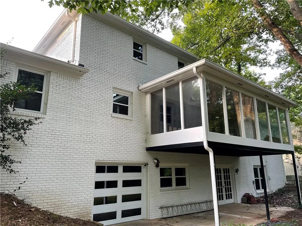 980 Winding Creek Trail, Sandy Springs, Georgia 30328, 5 Bedrooms Bedrooms, ,4 BathroomsBathrooms,Residential,Sold,980 Winding Creek Trail,6944494