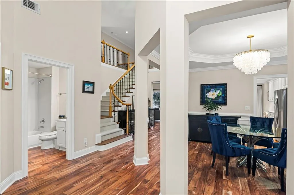 3200 Windsor Lake Drive Ne, Atlanta, Georgia 30319, 5 Bedrooms Bedrooms, ,4 BathroomsBathrooms,Residential,For Sale,3200 Windsor Lake Drive Ne,7673996