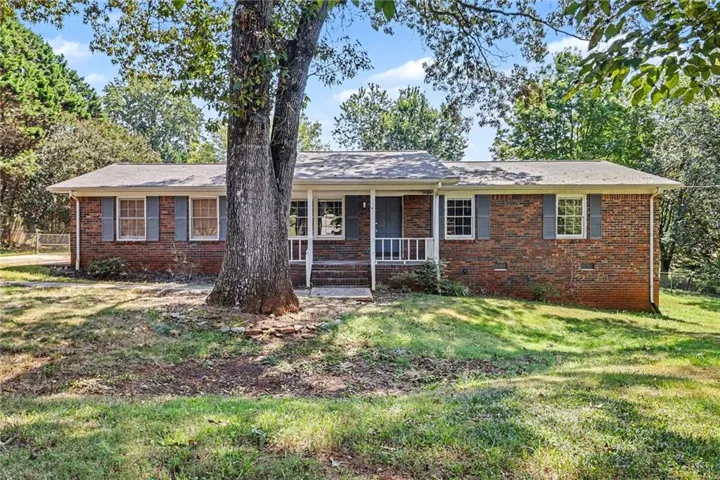 5139 Presley Drive, Flowery Branch, Georgia 30542