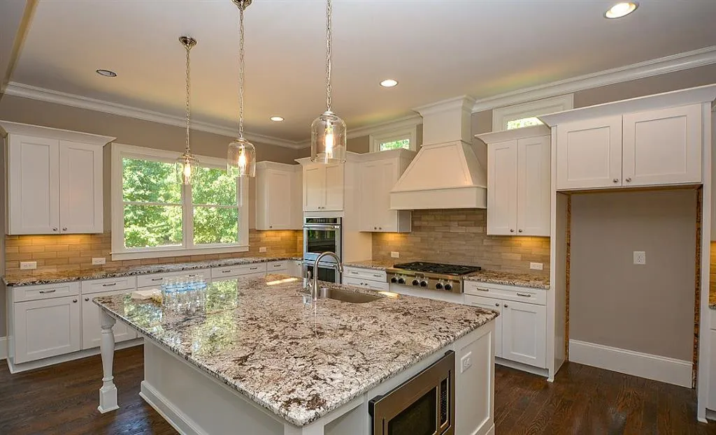 636 Esfun Trace, Sandy Springs, Georgia 30328, 4 Bedrooms Bedrooms, ,4 BathroomsBathrooms,Residential,Sold,636 Esfun Trace,5717633