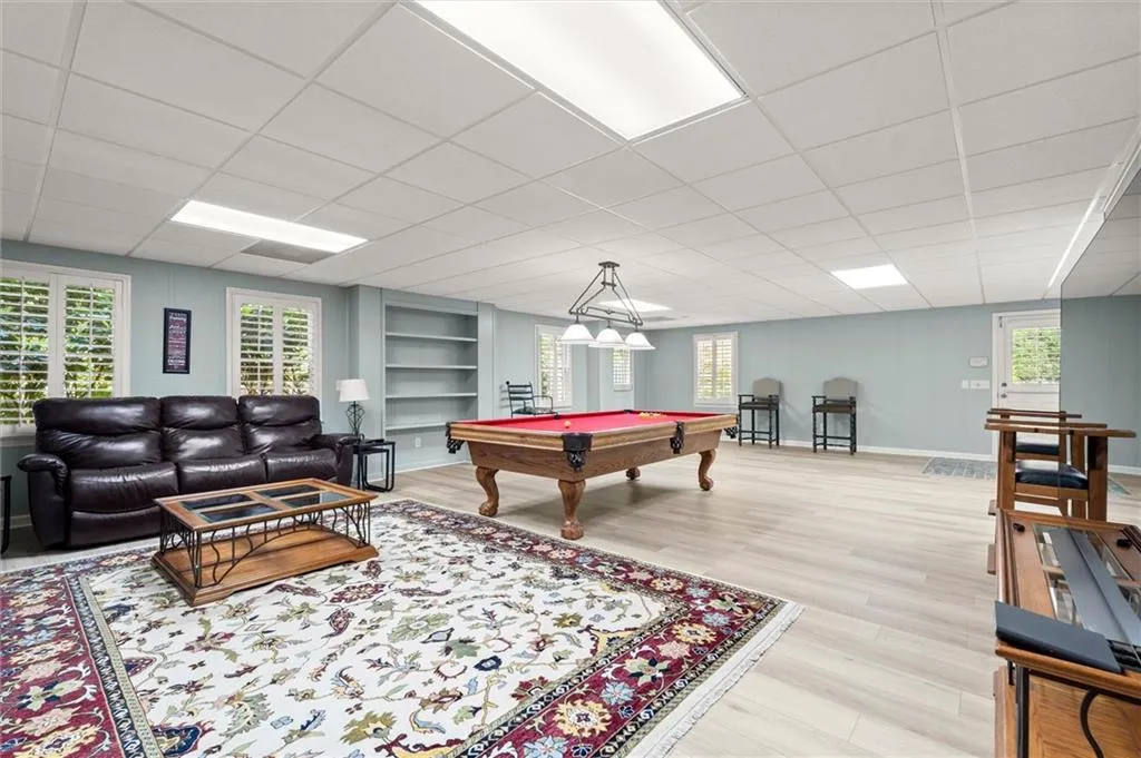 935 Ivy Falls Drive, Sandy Springs, Georgia 30328, 5 Bedrooms Bedrooms, ,4 BathroomsBathrooms,Residential,For Sale,935 Ivy Falls Drive,7758292