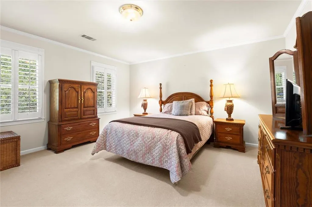 935 Ivy Falls Drive, Sandy Springs, Georgia 30328, 5 Bedrooms Bedrooms, ,4 BathroomsBathrooms,Residential,For Sale,935 Ivy Falls Drive,7758292