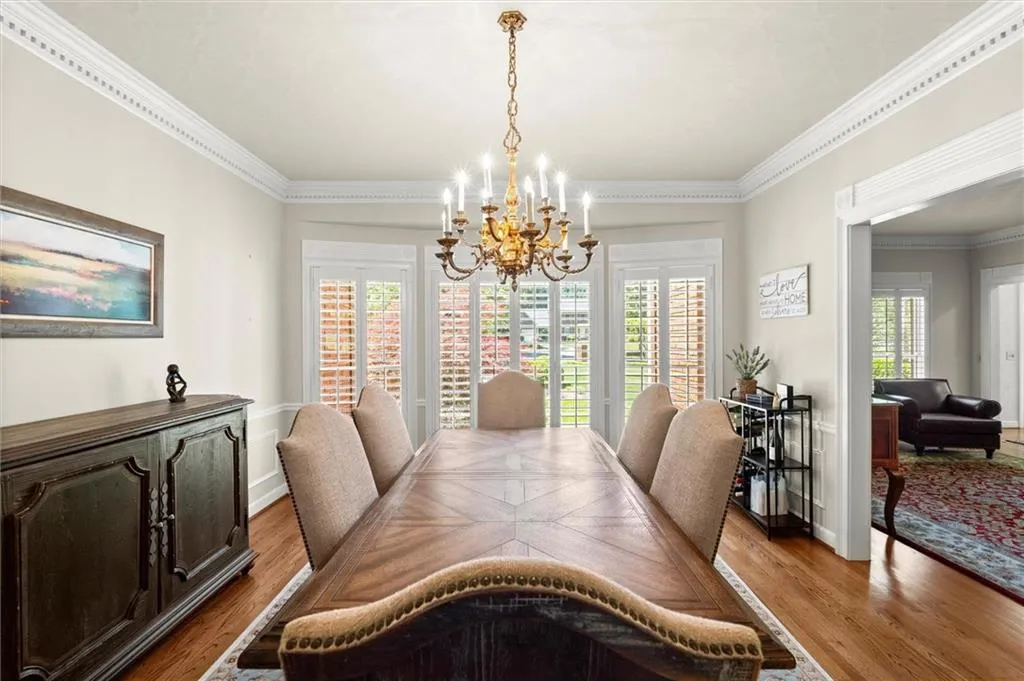 935 Ivy Falls Drive, Sandy Springs, Georgia 30328, 5 Bedrooms Bedrooms, ,4 BathroomsBathrooms,Residential,For Sale,935 Ivy Falls Drive,7758292