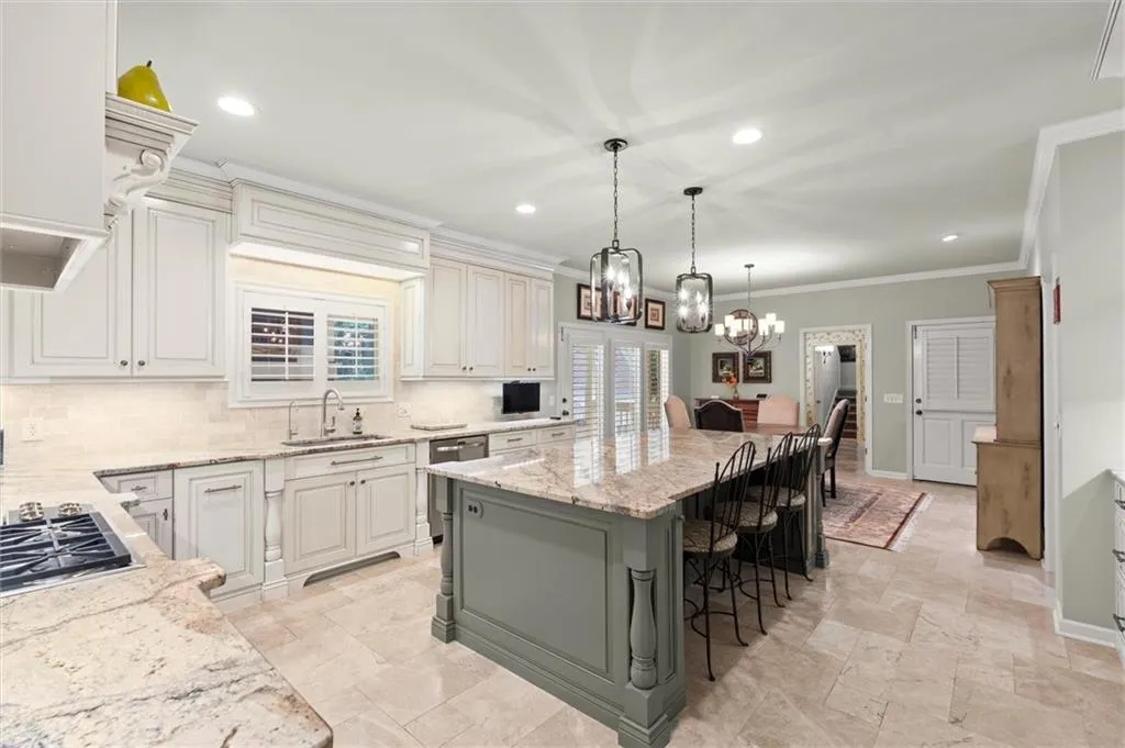 935 Ivy Falls Drive, Sandy Springs, Georgia 30328, 5 Bedrooms Bedrooms, ,4 BathroomsBathrooms,Residential,For Sale,935 Ivy Falls Drive,7758292